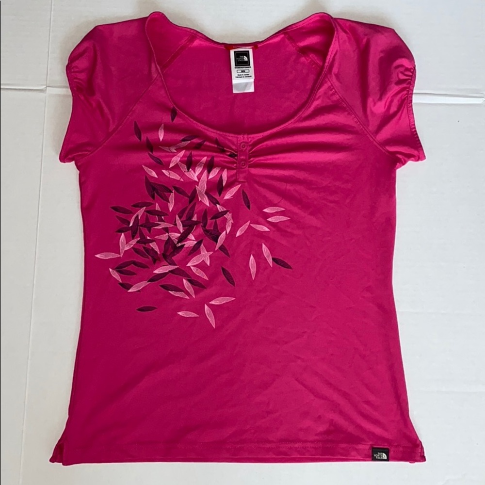 The North Face Pink Hiking Active Shirt M EUC